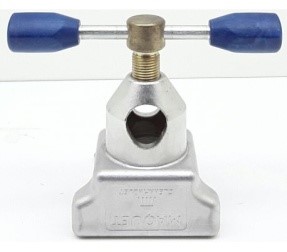 Clameau de serrage standard